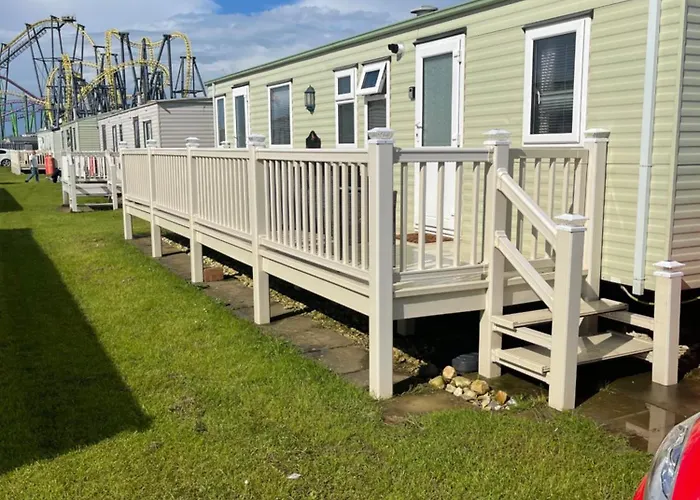 Blue 4 Caravan Ingoldmells 6 Berth 3 Bedrooms