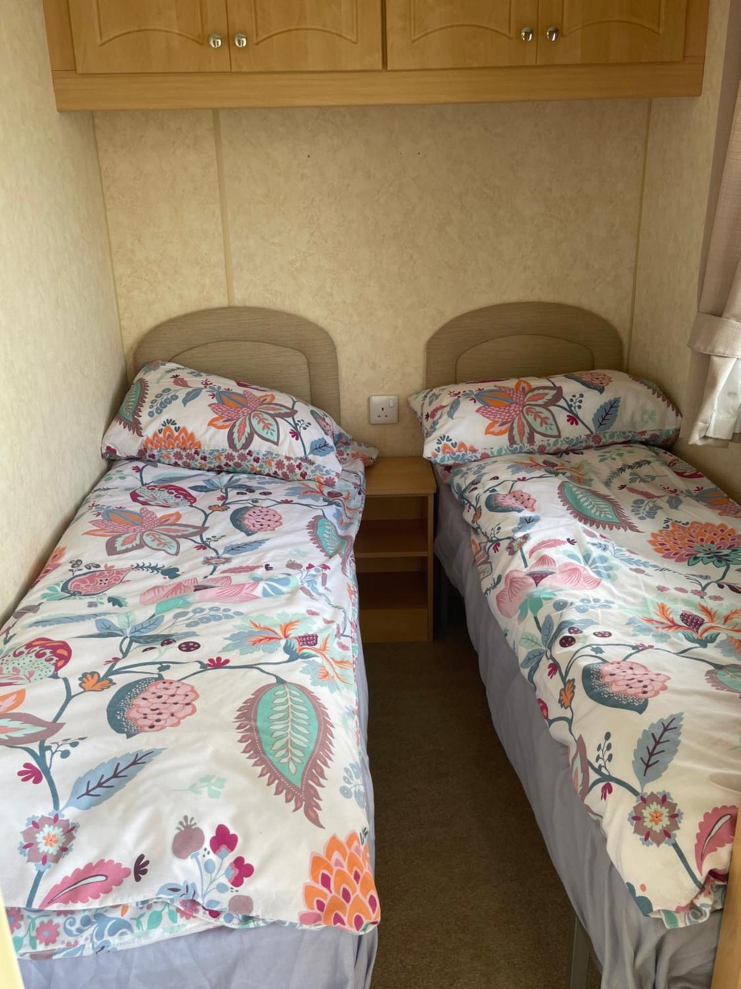 Holiday home Blue 4 Caravan 6 Berth 3 Bedrooms