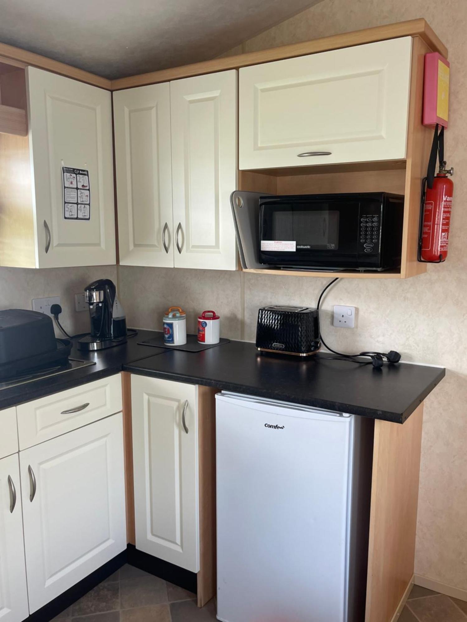 Blue 4 Caravan 6 Berth 3 Bedrooms