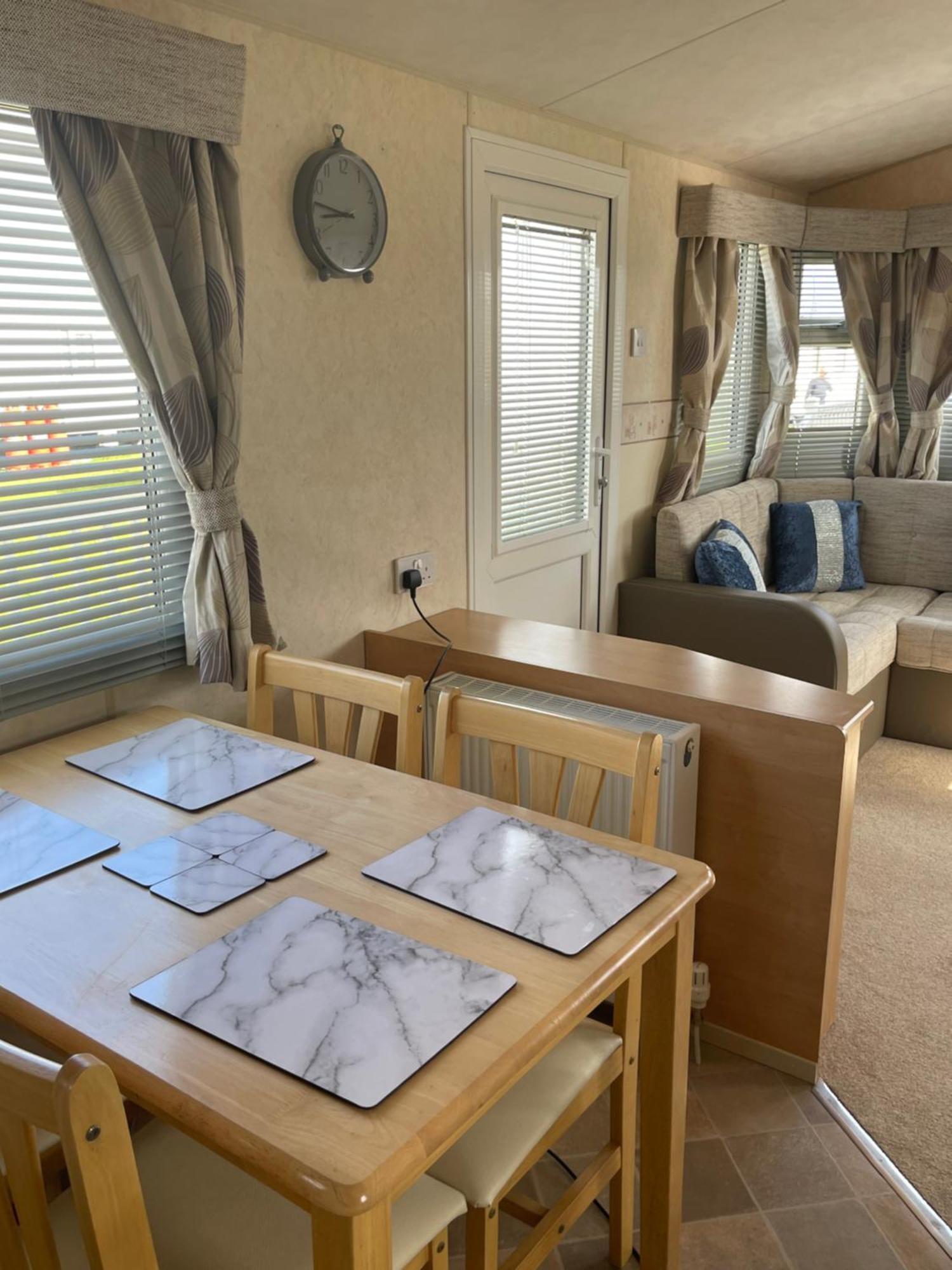 Holiday home Blue 4 Caravan 6 Berth 3 Bedrooms *